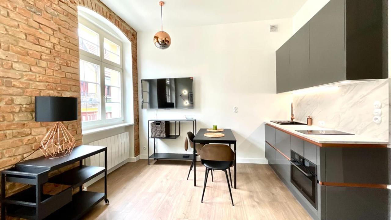Zielona Kanapa - Za 100M Rynek Wrocław Extérieur photo
